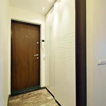 Avis - Władyslawa 32 Gdynia